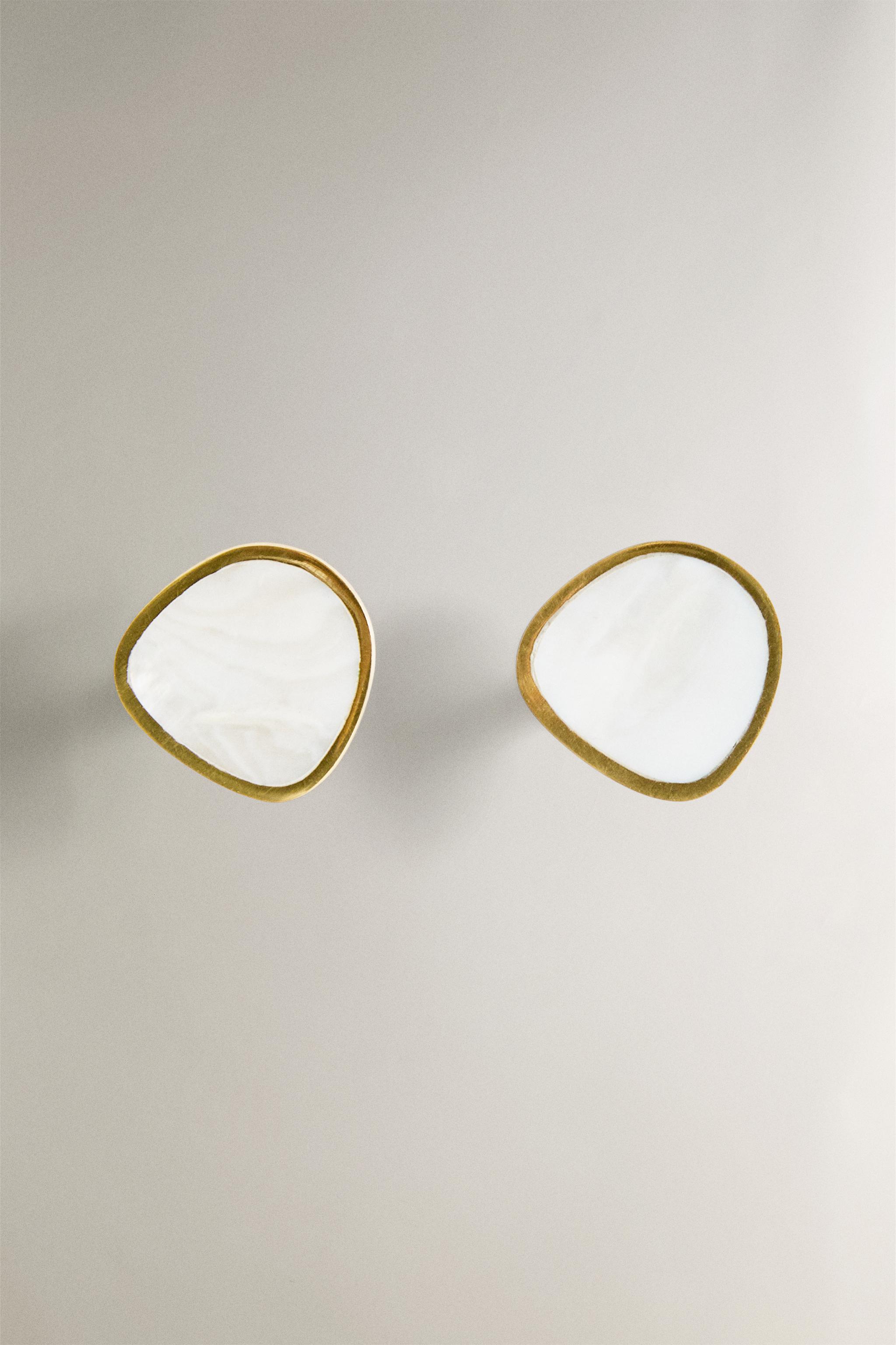 LOT DE BOUTONS MEUBLE EN NACRE IRRÉGULIERS (LOT DE 2)